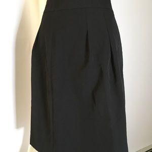 NWT Black Tahari skirt size 14